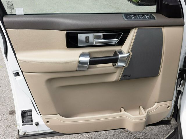 2016 Land Rover LR4 HSE, Great Condition, Well Maintained, Adaptive Cruise Control - 22814502 - 24