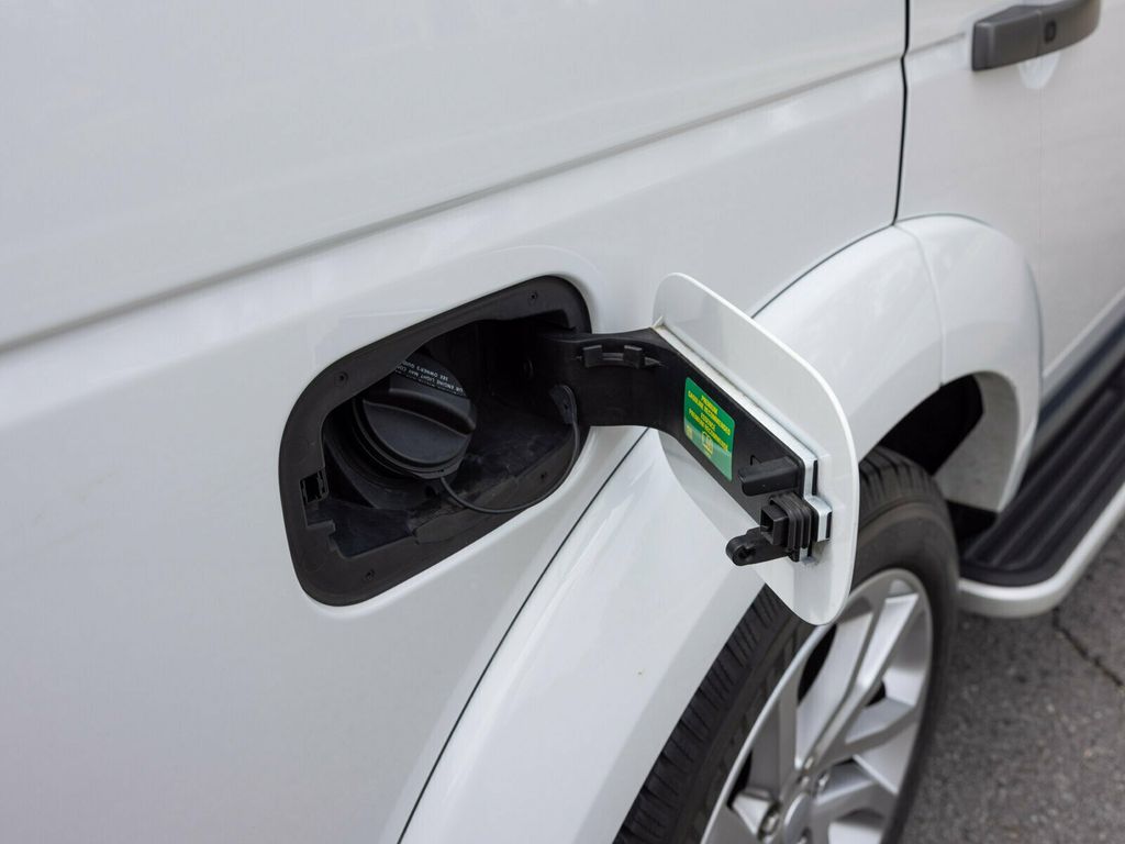 2016 Land Rover LR4 HSE, Great Condition, Well Maintained, Adaptive Cruise Control - 22814502 - 71