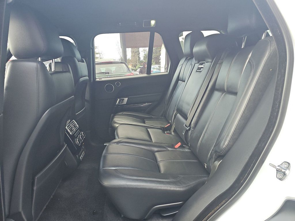 Land Rover Range Rover photo 10