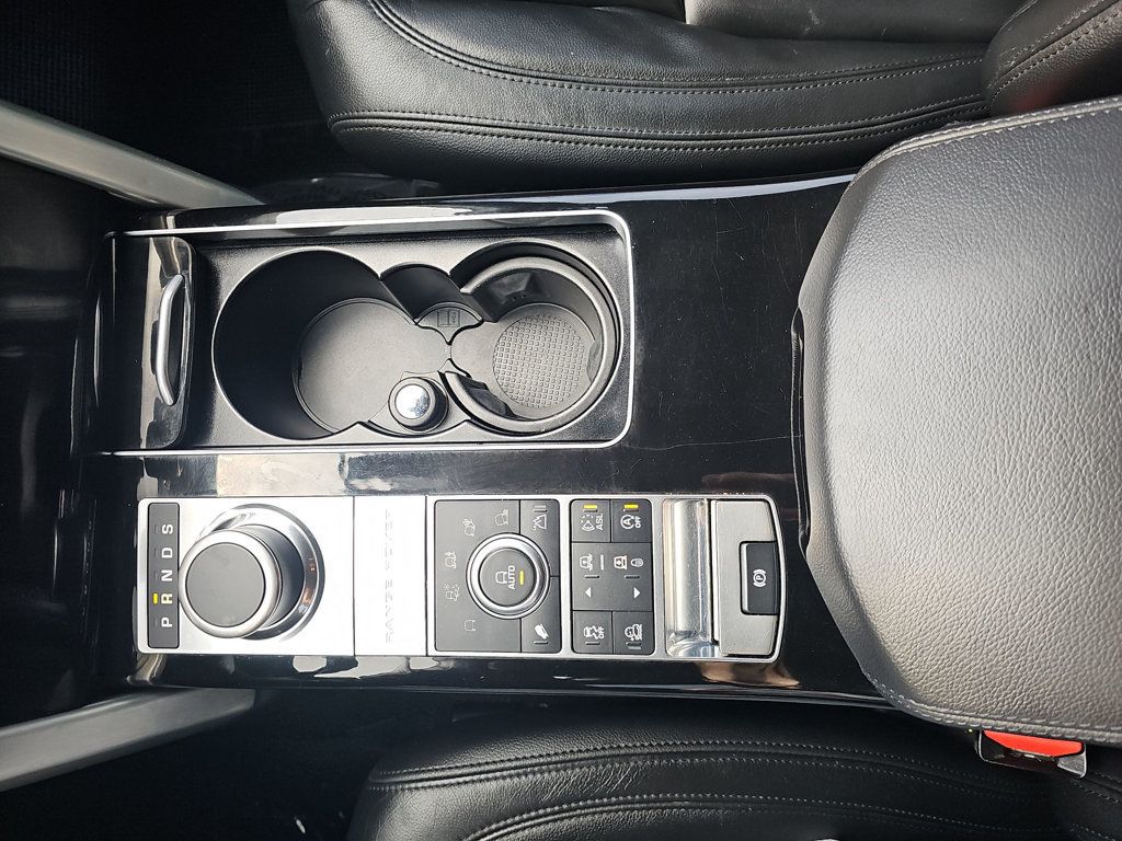 Land Rover Range Rover photo 15