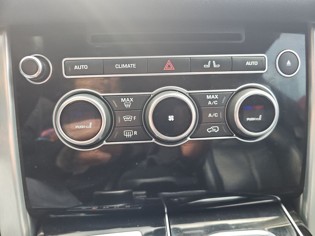 Land Rover Range Rover photo 28