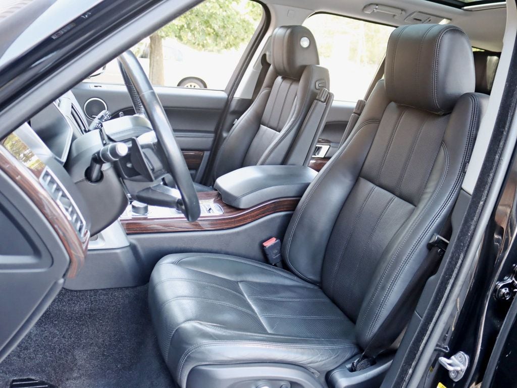 2016 Land Rover Range Rover HSE photo 20