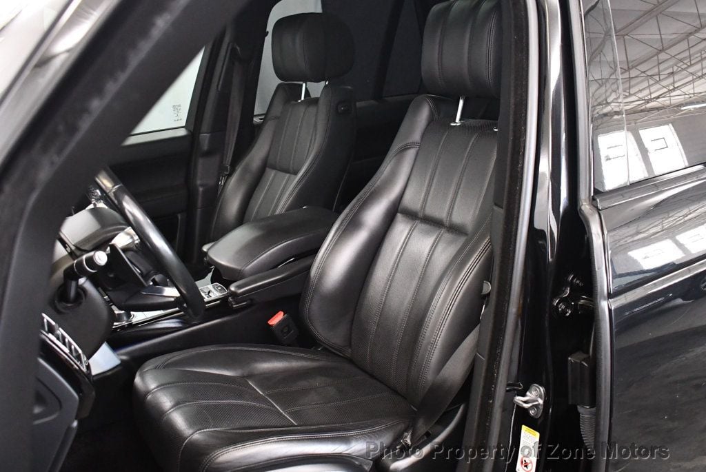 2016 Land Rover Range Rover SuperCharged photo 4