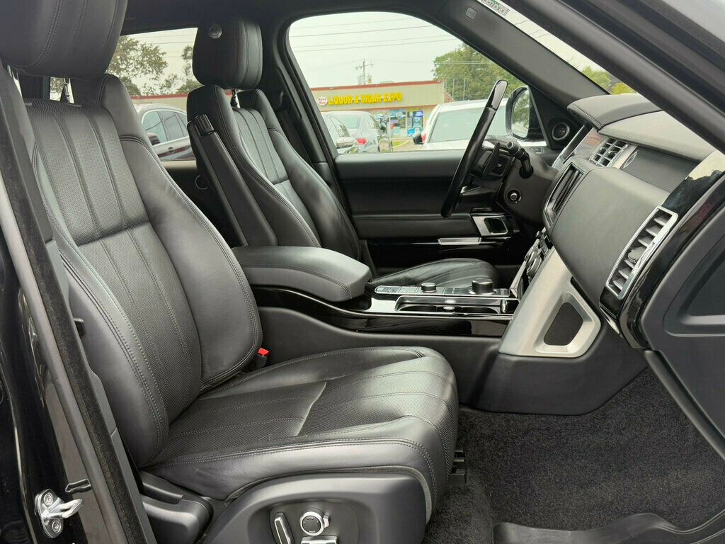 2016 Land Rover Range Rover SuperCharged photo 13