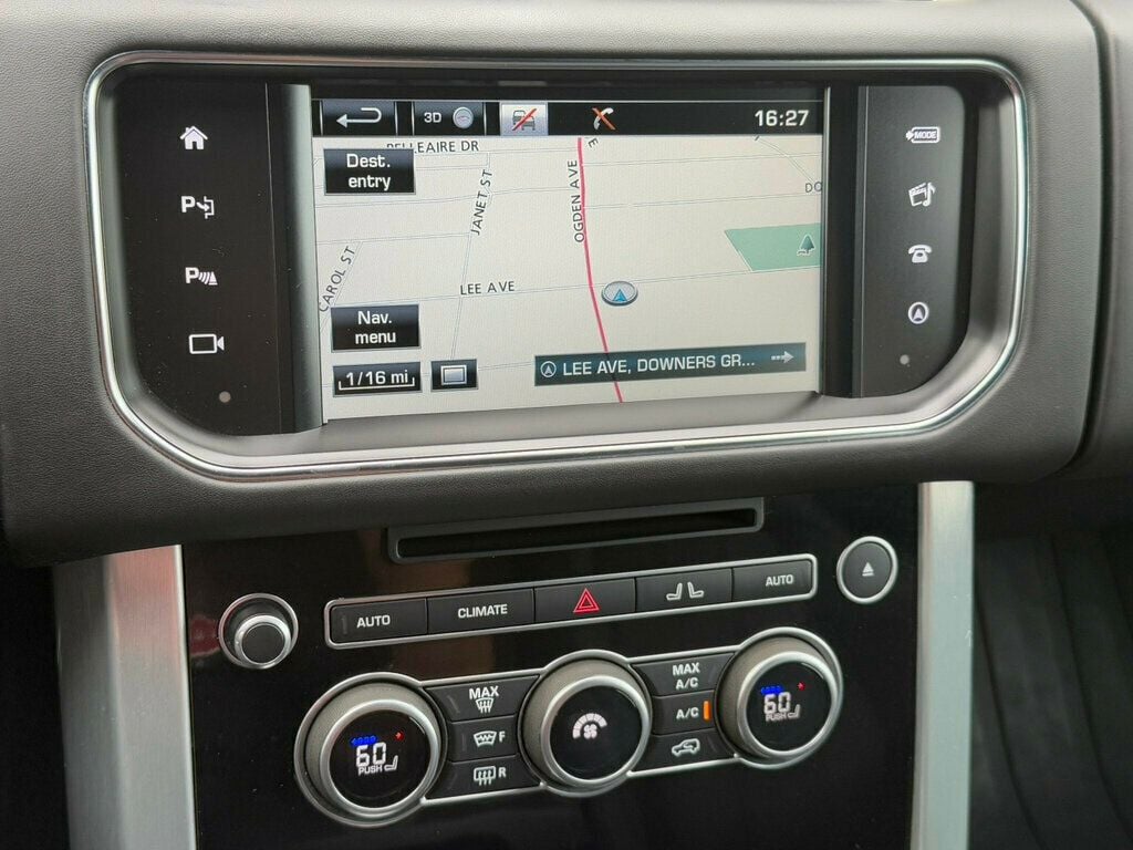 2016 Land Rover Range Rover SuperCharged photo 3