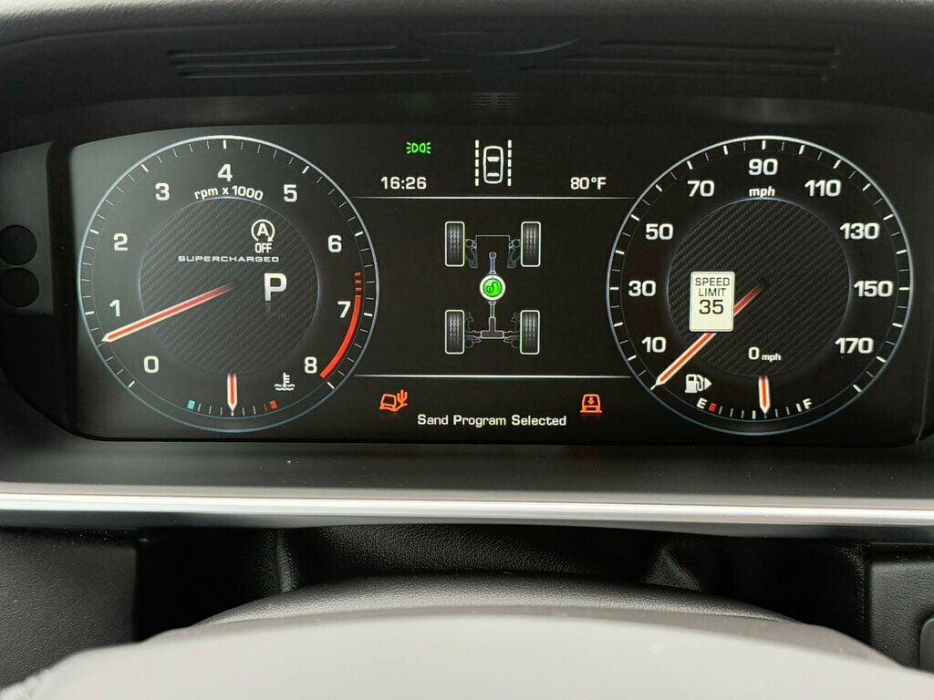 2016 Land Rover Range Rover SuperCharged photo 32