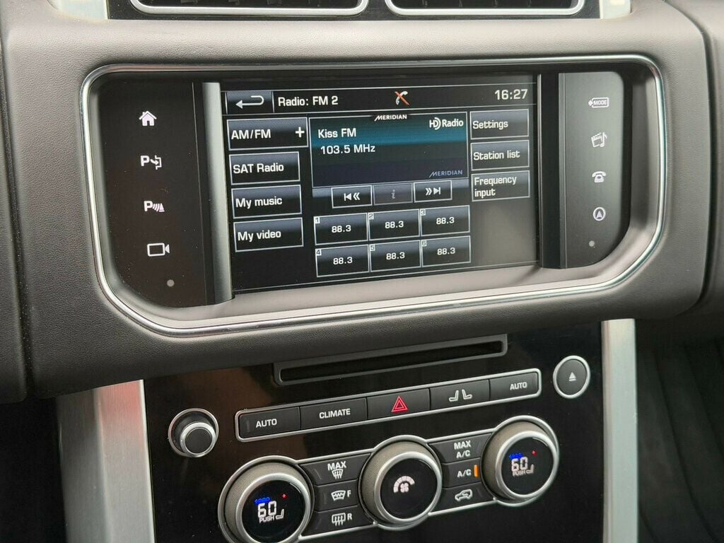 2016 Land Rover Range Rover SuperCharged photo 35