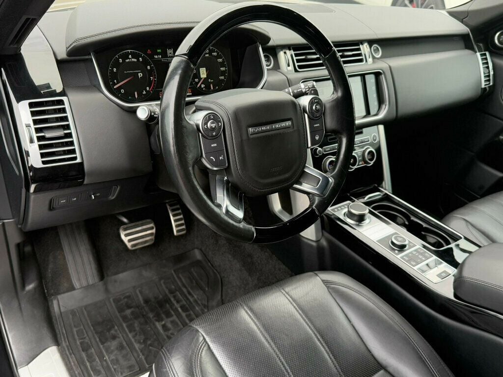 2016 Land Rover Range Rover SuperCharged photo 8