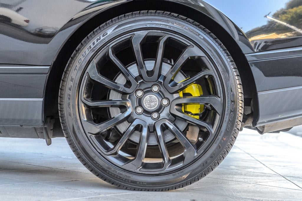 2016 Land Rover Range Rover SuperCharged Base photo 15