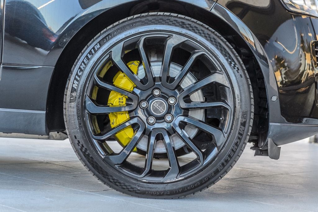 2016 Land Rover Range Rover SuperCharged Base photo 17