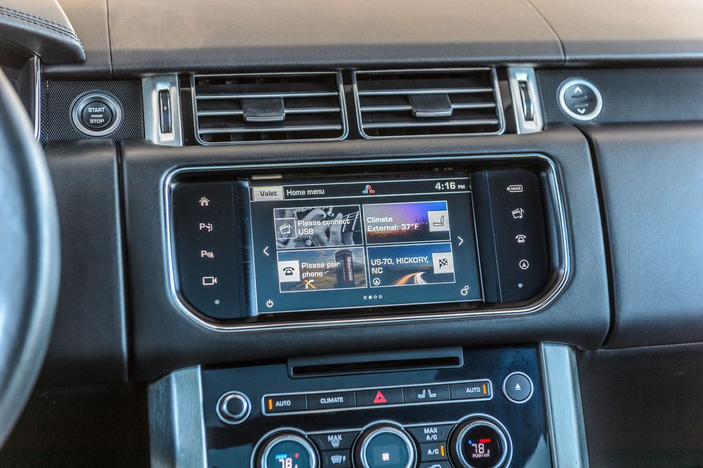 2016 Land Rover Range Rover SuperCharged Base photo 32