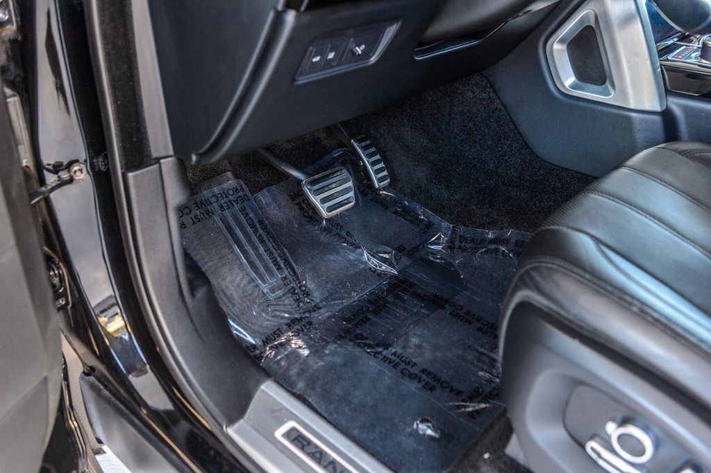 2016 Land Rover Range Rover SuperCharged Base photo 43