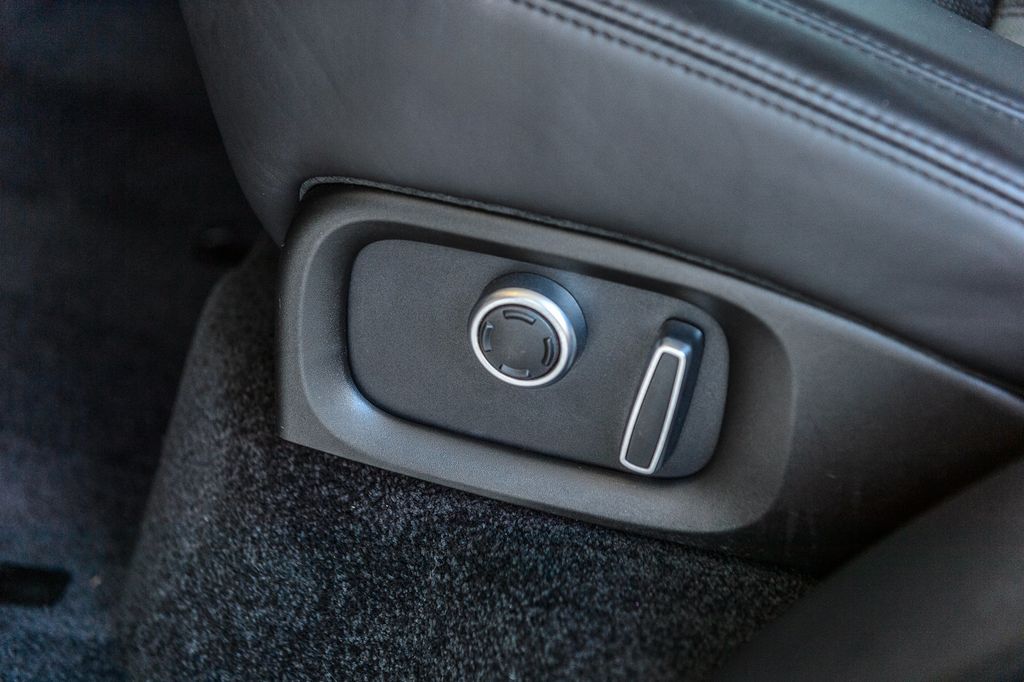 2016 Land Rover Range Rover SuperCharged Base photo 47
