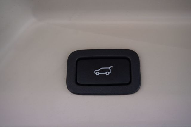 2016 Land Rover Range Rover SUPERCHARGED, 4X4, PANORAMA MOON ROOF, LEATHER, MERIDIAN SOUND - 23008447 - 10