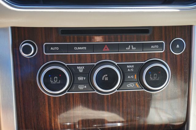 2016 Land Rover Range Rover SUPERCHARGED, 4X4, PANORAMA MOON ROOF, LEATHER, MERIDIAN SOUND - 23008447 - 40