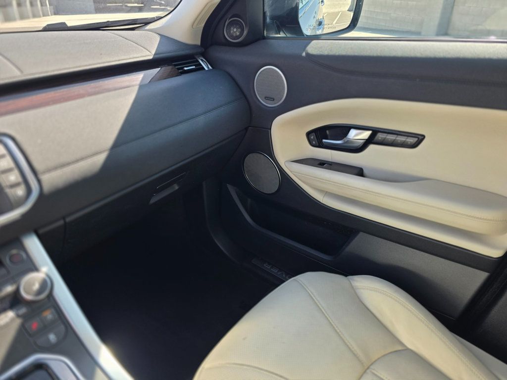 2016 Land Rover Range Rover Evoque 5dr Hatchback HSE - 22982619 - 38