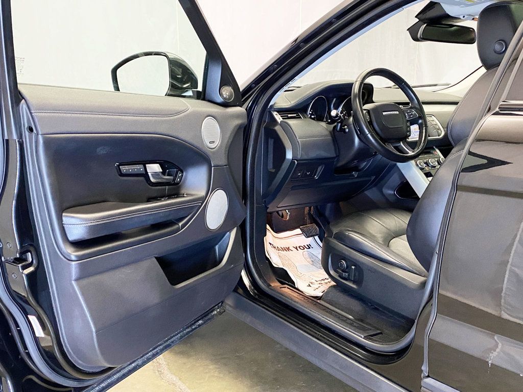 2016 Land Rover Range Rover Evoque 5dr Hatchback SE - 22964867 - 17