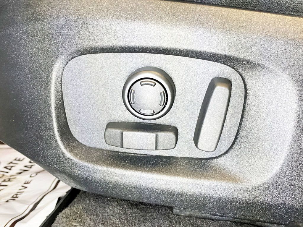 2016 Land Rover Range Rover Evoque 5dr Hatchback SE - 22964867 - 23