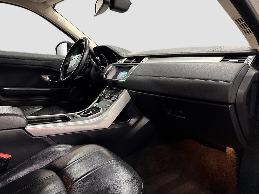 2016 Land Rover Range Rover Evoque 5dr Hatchback SE - 22968377 - 18