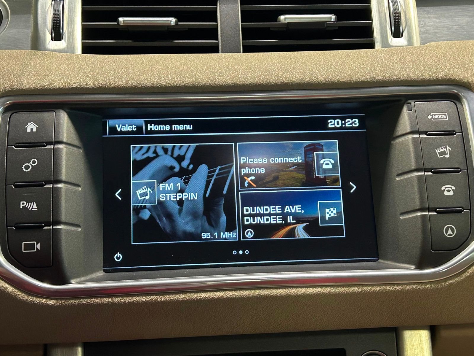 2016 Land Rover Range Rover Evoque SE photo 29