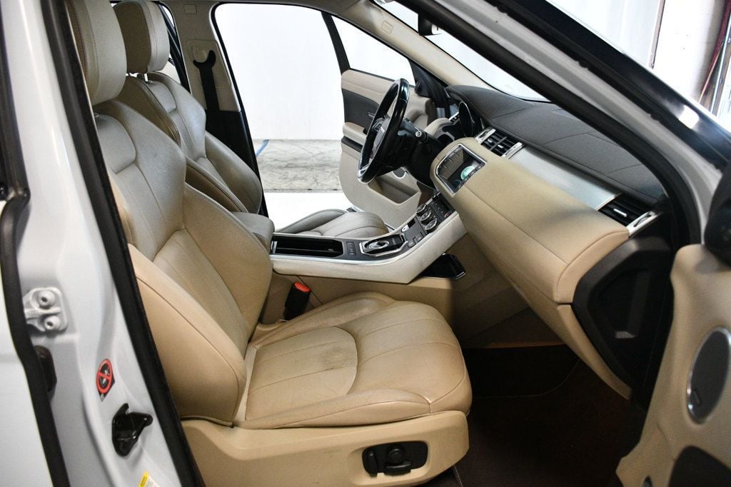 2016 Land Rover Range Rover Evoque SE Premium photo 27