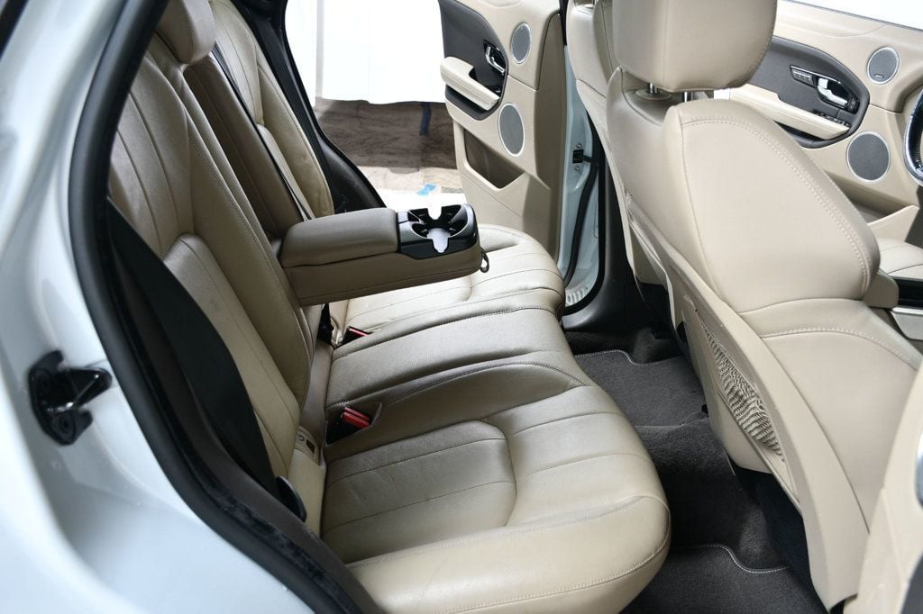 2016 Land Rover Range Rover Evoque SE Premium photo 34