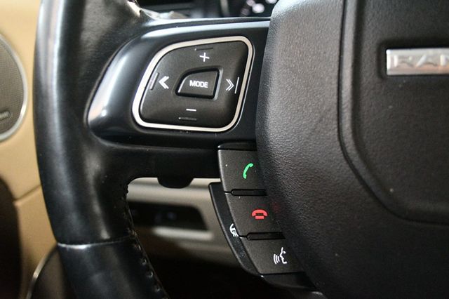 2016 Land Rover Range Rover Evoque 5dr Hatchback SE Premium - 19236708 - 40