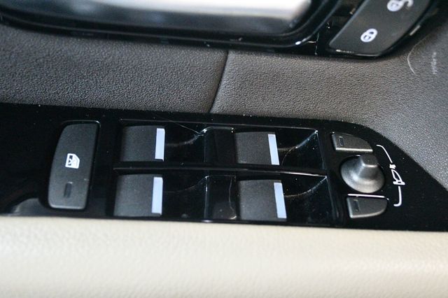 2016 Land Rover Range Rover Evoque 5dr Hatchback SE Premium - 19236708 - 61