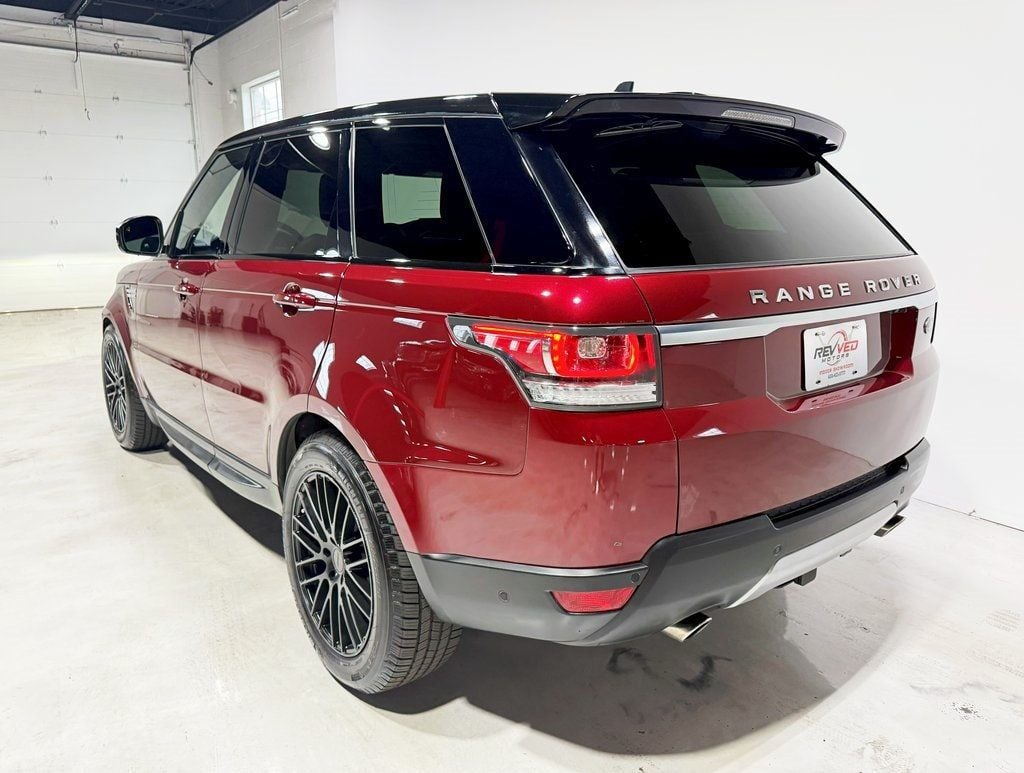 2016 Land Rover Range Rover Sport HSE photo 3