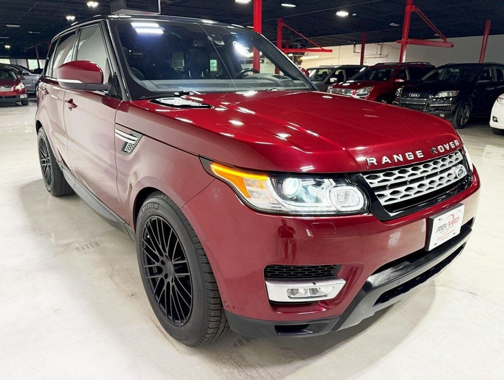 2016 Land Rover Range Rover Sport HSE photo 6