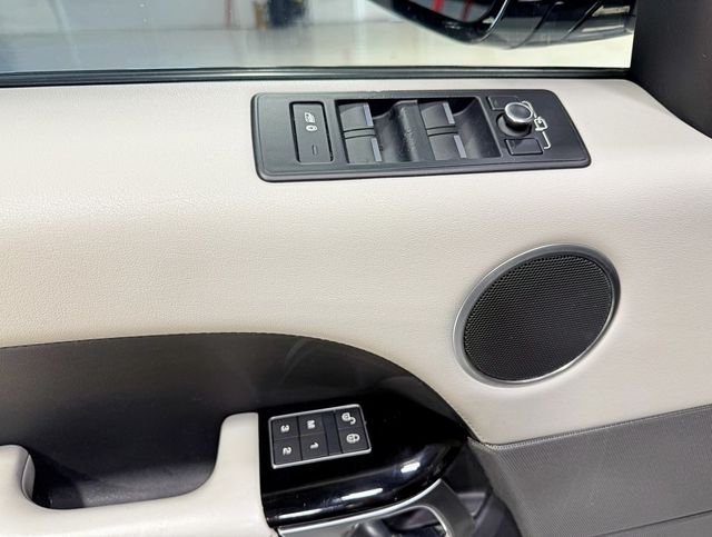 2016 Land Rover Range Rover Sport 4WD 4dr V6 HSE - 22945708 - 31