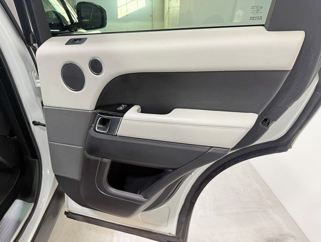 2016 Land Rover Range Rover Sport 4WD 4dr V6 HSE - 22945708 - 43