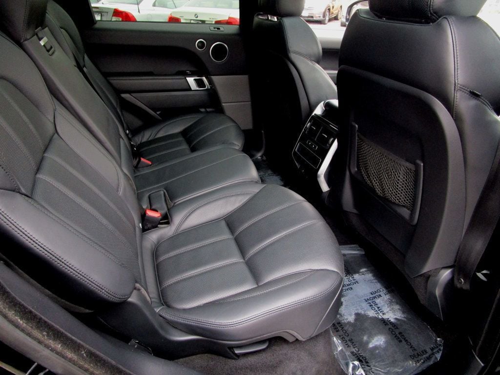 2016 Land Rover Range Rover Sport 4WD 4dr V6 HSE - 22951871 - 17