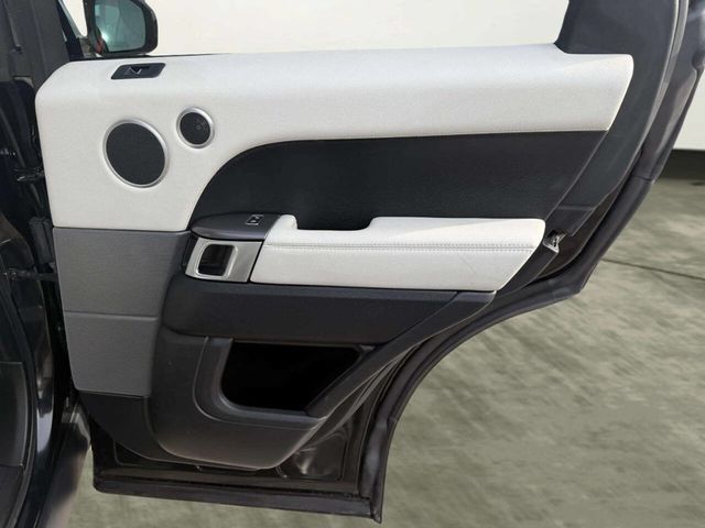 2016 Land Rover Range Rover Sport 4WD 4dr V6 SE - 22967836 - 26