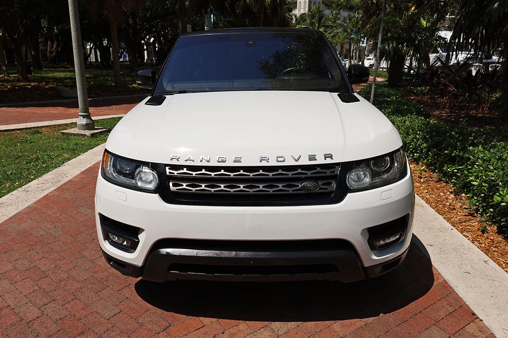 2016 Land Rover Range Rover Sport SE photo 15
