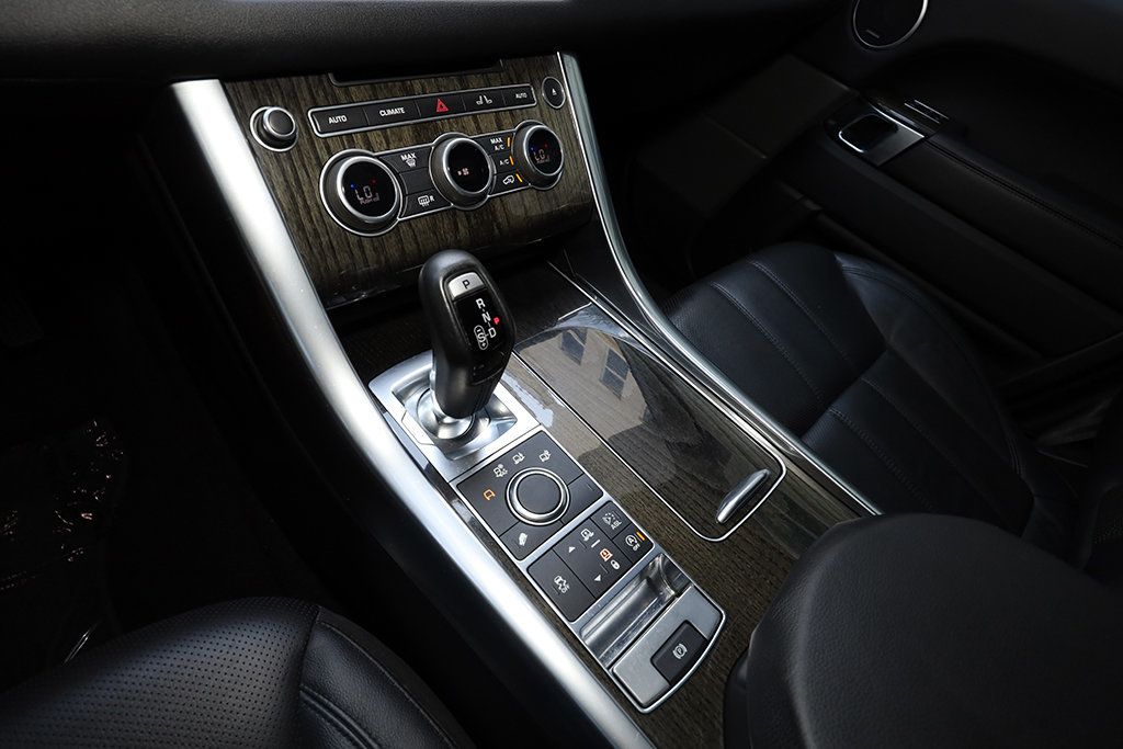 2016 Land Rover Range Rover Sport SE photo 37