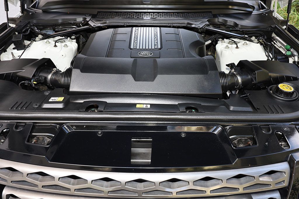 2016 Land Rover Range Rover Sport SE photo 42