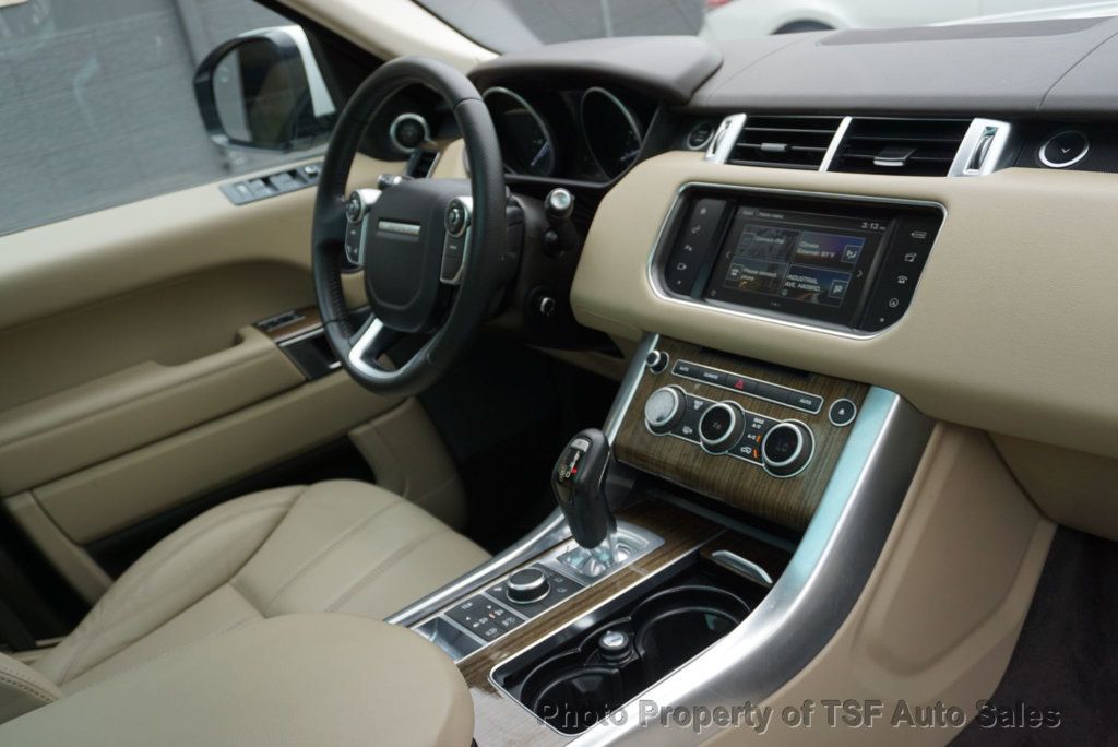 2016 Land Rover Range Rover Sport SuperCharged SE photo 14