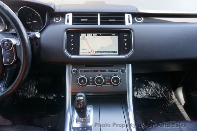 2016 Land Rover Range Rover Sport 4WD 4dr V6 SE - 23037139 - 16