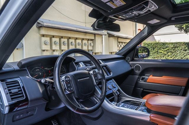 2016 Land Rover Range Rover Sport 4WD 4dr V8 Dynamic - 22977268 - 14