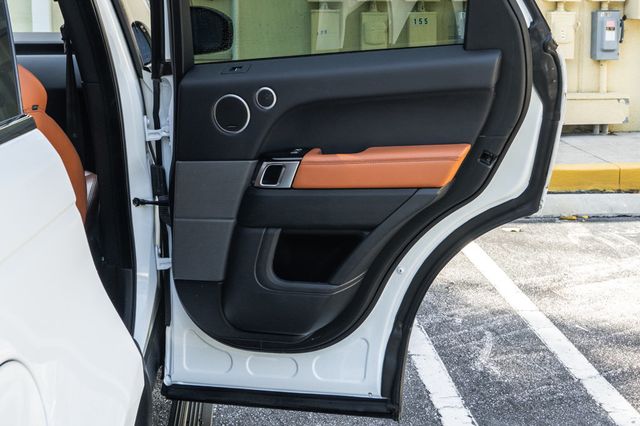 2016 Land Rover Range Rover Sport 4WD 4dr V8 Dynamic - 22977268 - 34