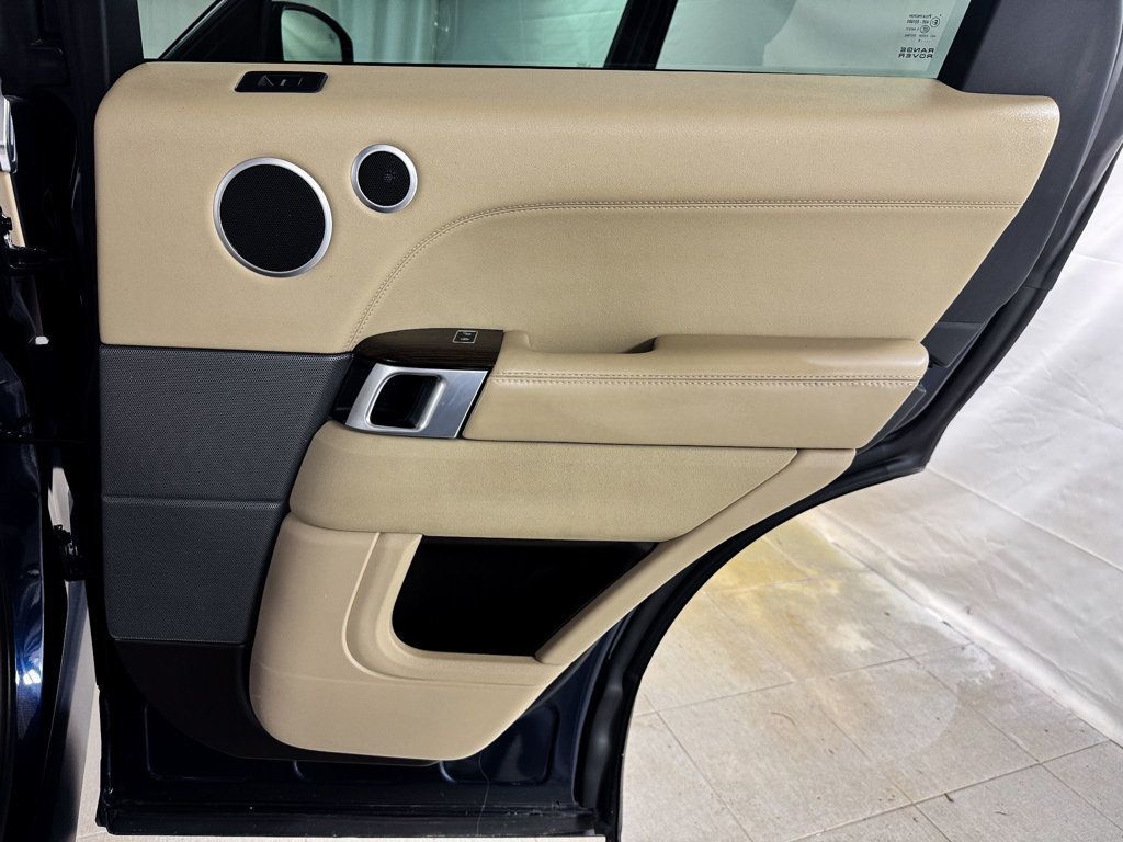 2016 Land Rover Range Rover Sport HSE 4WD - 23008777 - 16