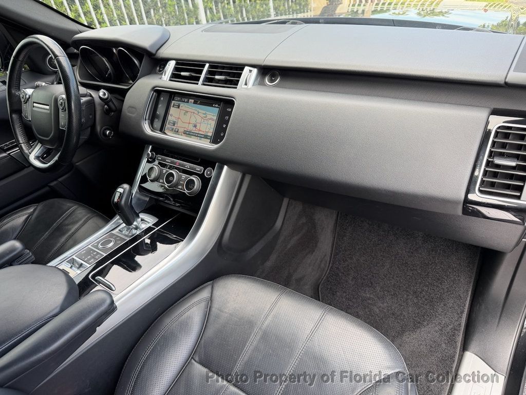 2016 Land Rover Range Rover Sport HSE 4WD V6 Supercharged - 23050218 - 39