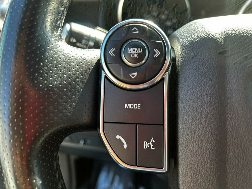 2016 Land Rover Range Rover Sport HSE photo 24