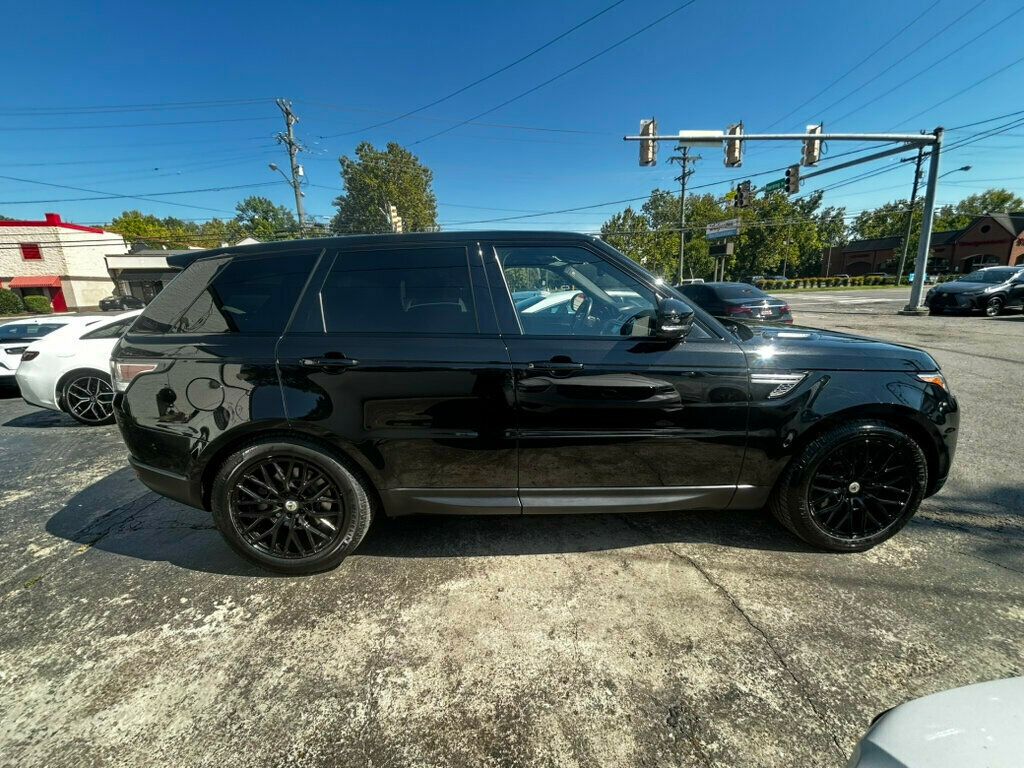 2016 Land Rover Range Rover Sport HSE photo 5