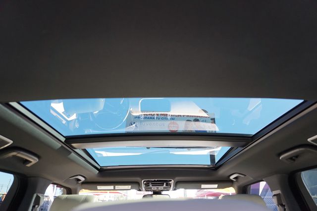 2016 Land Rover Range Rover Sport ONE OWNER, SUPER LOW MILES, SUPERCHARGED, PANORAMIC ROOF - 23000987 - 14