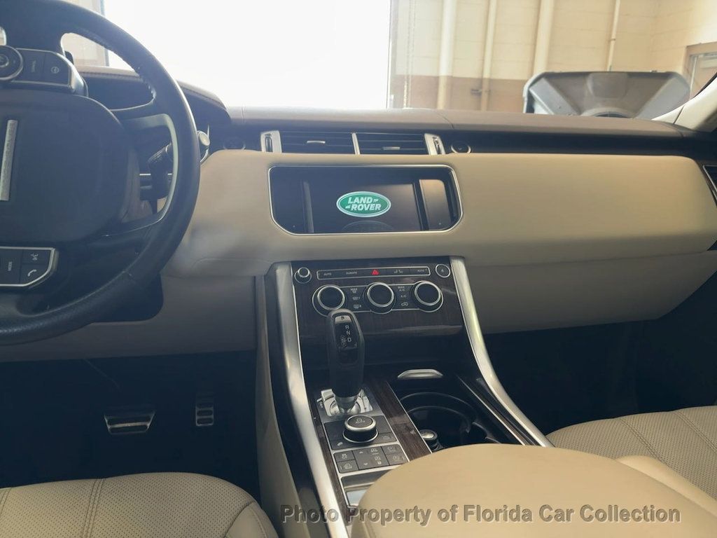 2016 Land Rover Range Rover Sport Supercharged 5.0L Dynamic 4WD - 23078919 - 10