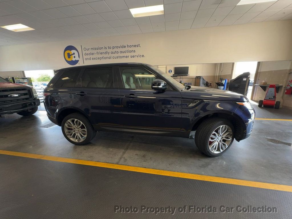 2016 Land Rover Range Rover Sport Supercharged 5.0L Dynamic 4WD - 23078919 - 7