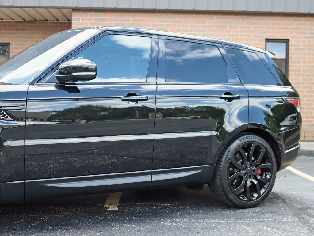2016 Land Rover Range Rover Sport SuperCharged photo 2