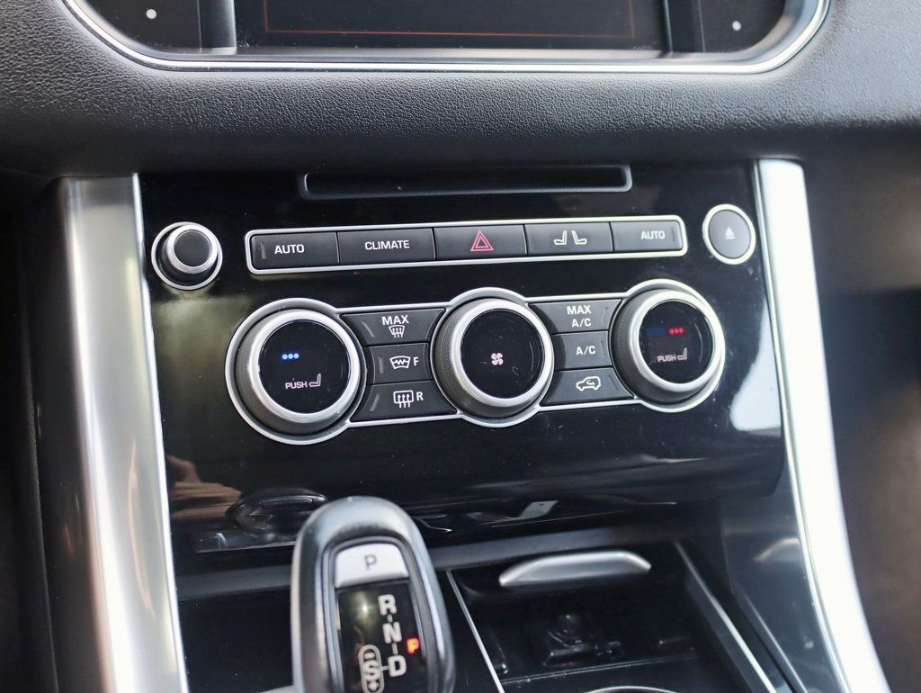 2016 Land Rover Range Rover Sport SuperCharged photo 19
